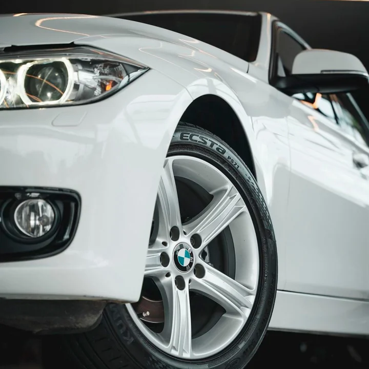 320i Activeflex